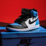 Unisex Sneakers