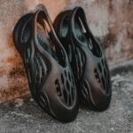 Slides/Slippers