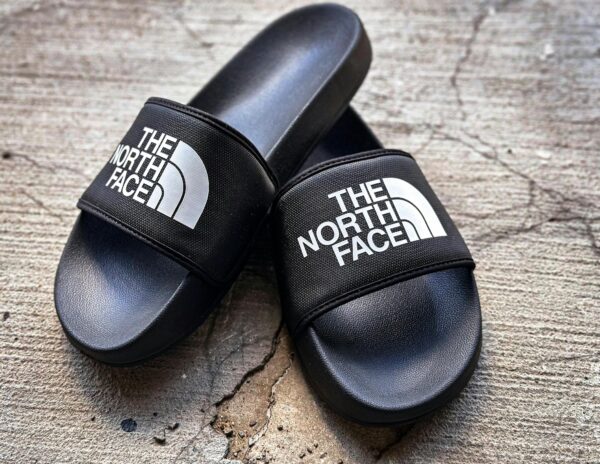 Slides/Slippers